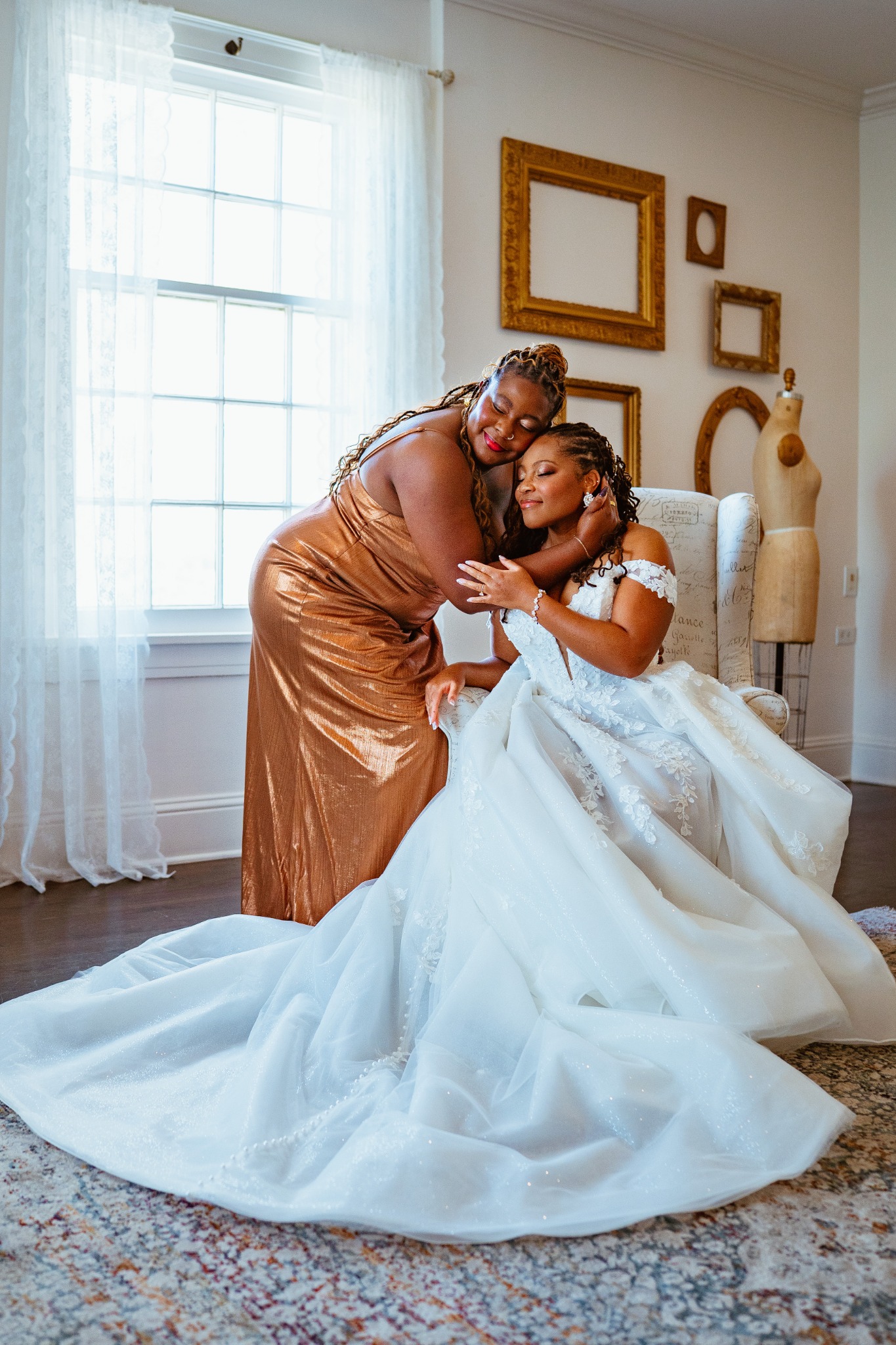 Chanise sharing an emotional moment before the ceremony